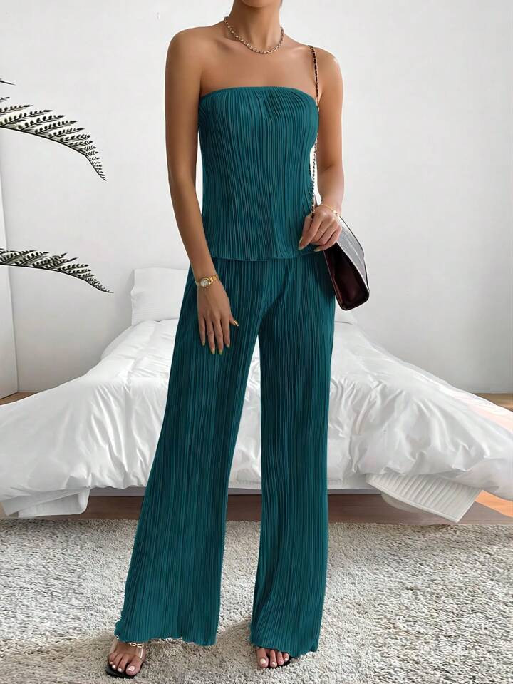SHEIN Privé Solid Plisse Tube Top & Wide Leg Pants | SHEIN
