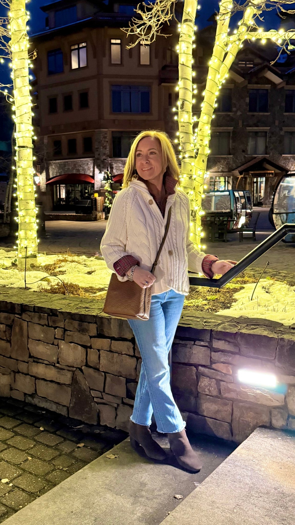 Trips like these remind me how much I love ease and comfort without giving up style. Telluride gave me the views… these layers just kept me warm while I enjoyed every minute.
@FrankandEileen #FrankandEileenPartner #WearLoveRepeat


#LTKPetite #LTKOver40 #LTKootd