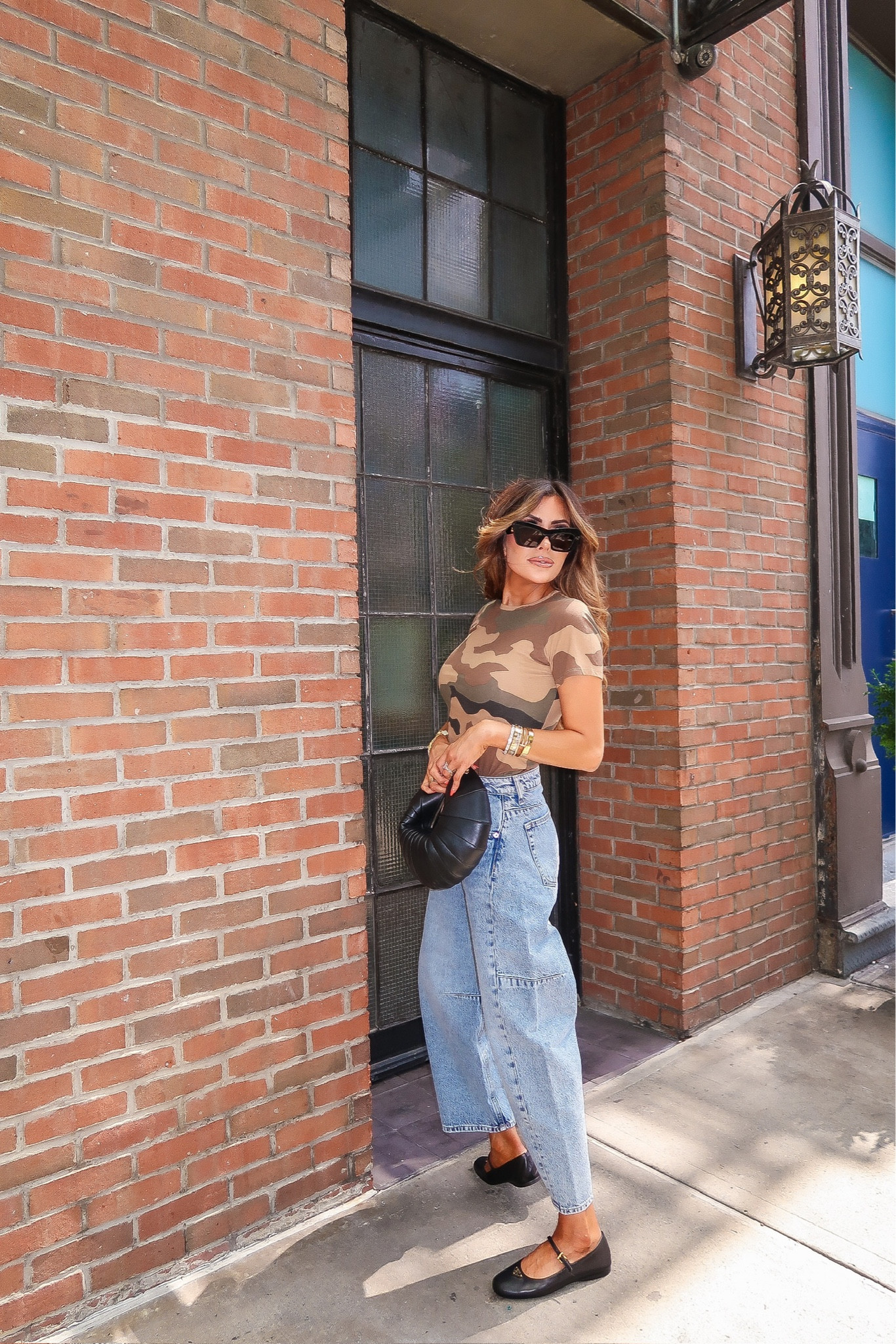 Wearing a size 1 (small) in top and size 24 in jeans

@nordstrom #nordstrompartner 

Prada shoes, ballet flats, prada flats, nyc fashion, fall fashion, camo top, rag and bone jeans, women’s jeans, Emily Ann Gemma 

#LTKTravel #LTKStyleTip