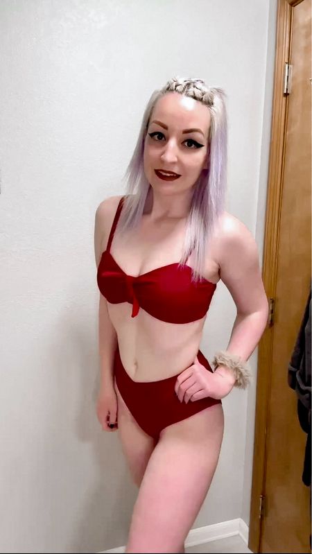 @bloomingjelly Swimwear try-on part 2 🩵🏝️ #bloomingjellypartner #bloomingjelly 
This swimsuit comes in multiple color options + is only $26!
I’m wearing a size small - shop on my LTK🖤
#jellywood_ #summerswimwear 

#LTKstyletip #LTKswim
