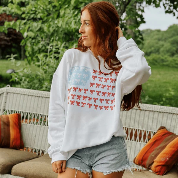 American Flag Bows Sweatshirt | Mountain Moverz