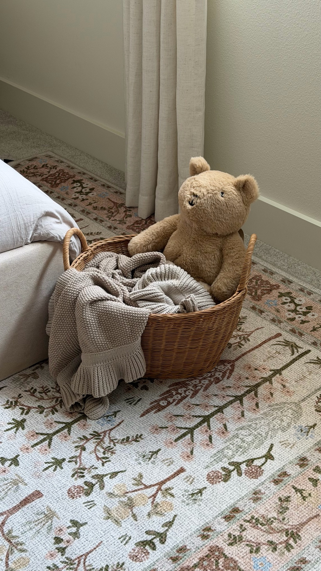 Cutest little touches that make the biggest difference 🌷The newest addiction to this room is a Loloi x Rifle Paper Co Rug from the Canopy Collection in the color Cream-01 

#LTKSeasonal #LTKmomlife #LTKSaleAlert