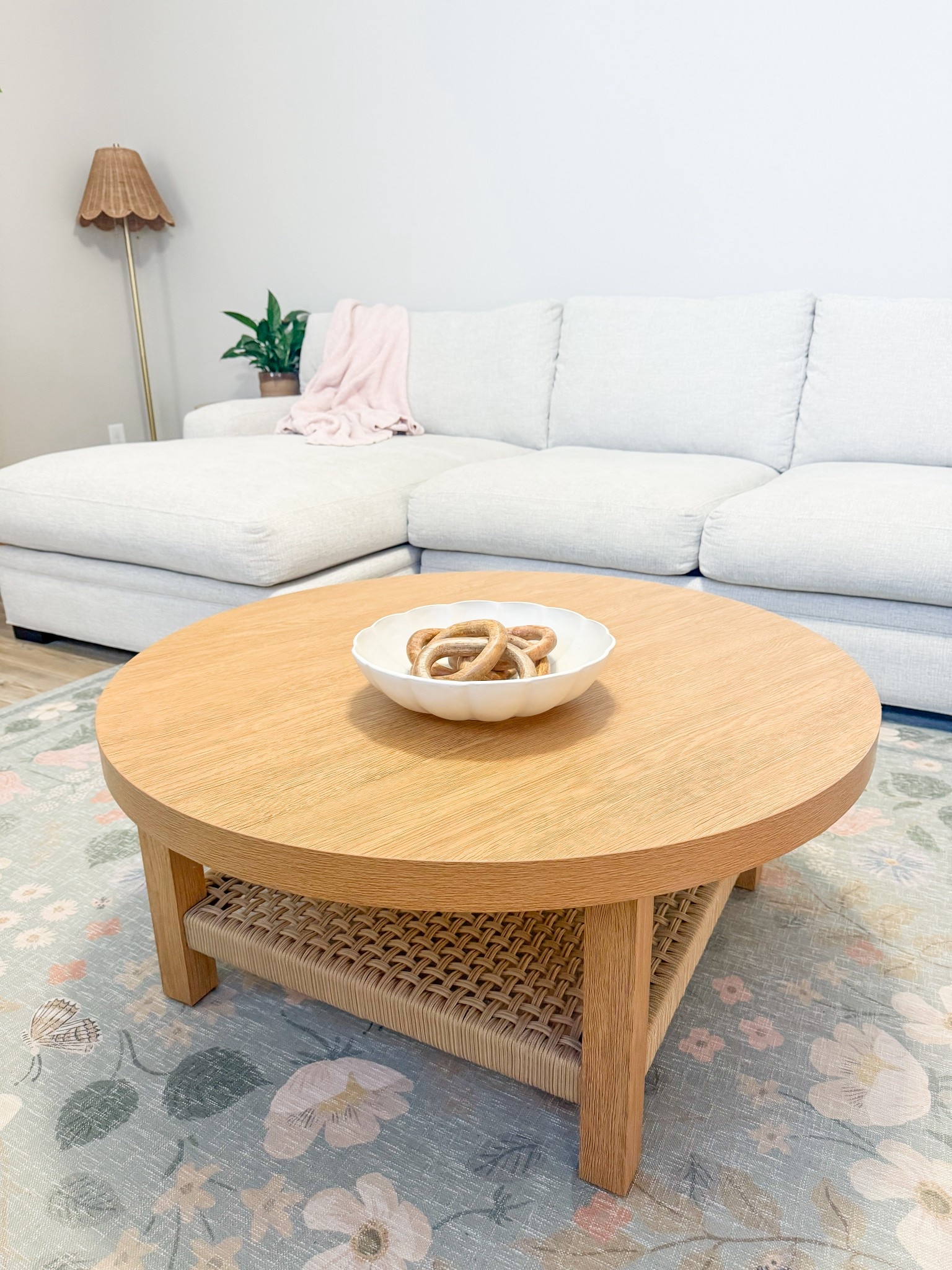 She is here! Loving this new coffee table! It’s such a great size and the quality is so good for the price! It’s under $150!


#home #homedesign #furniturefinds #walmart #walmarthome #homestyle #interiordesign #afforablefinds #coastalhome #coastalfinds #cozyhome #homesweethome #furniture #affordabledesign #afforablestyle #budgetstyle #afforablefurniture 

#LTKHome