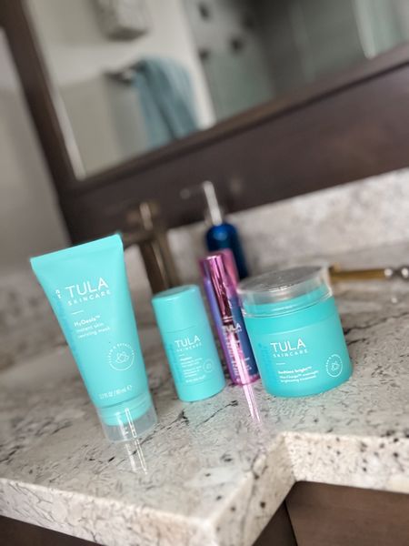 Save on spring skincare at Tula with code HEYITSJENNA

Eye balm and vitamin c night cream 
Gel mask for moisturized hydrated skin 