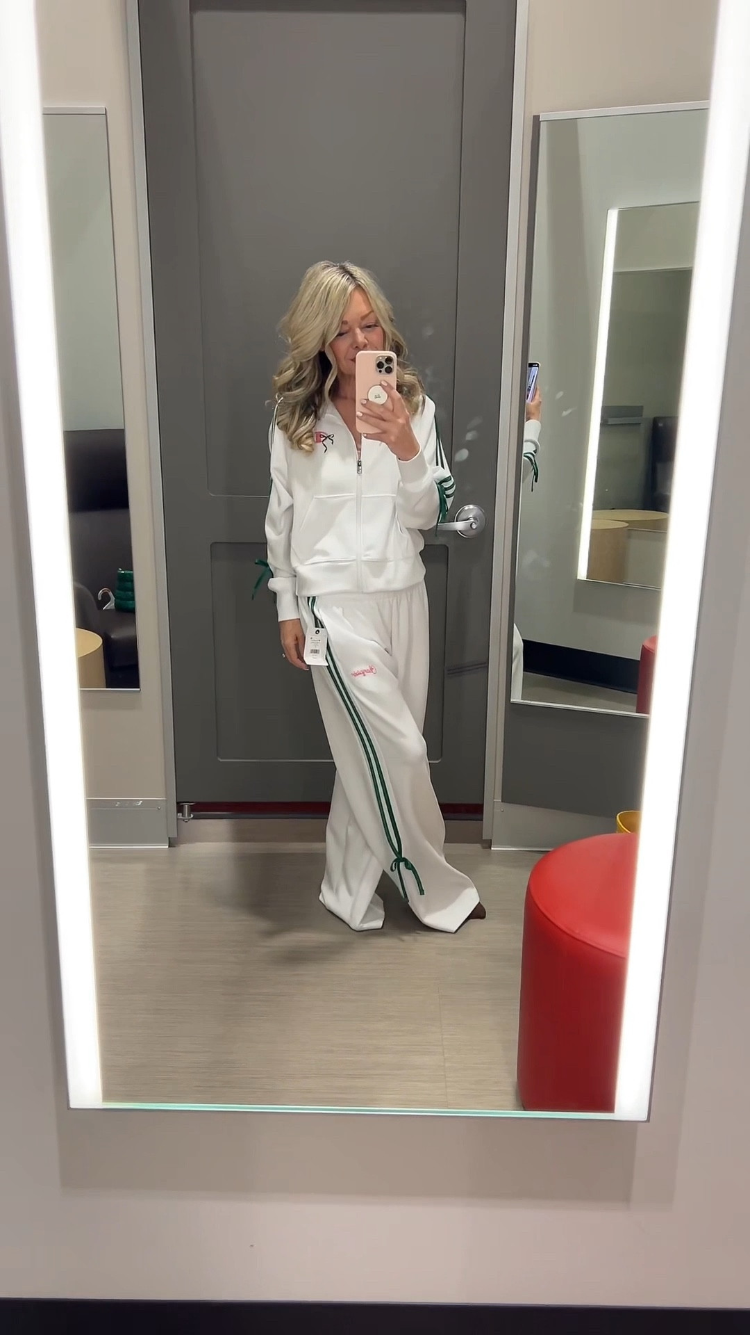 Loving this sweatsuit! #sweatsuit #sweats #ootd 

#LTKootd #LTKTravel #LTKOver40