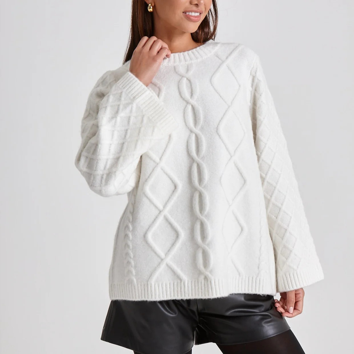 CABLE-KNIT CREWNECK JUMPER - CREAM | WAT The Brand