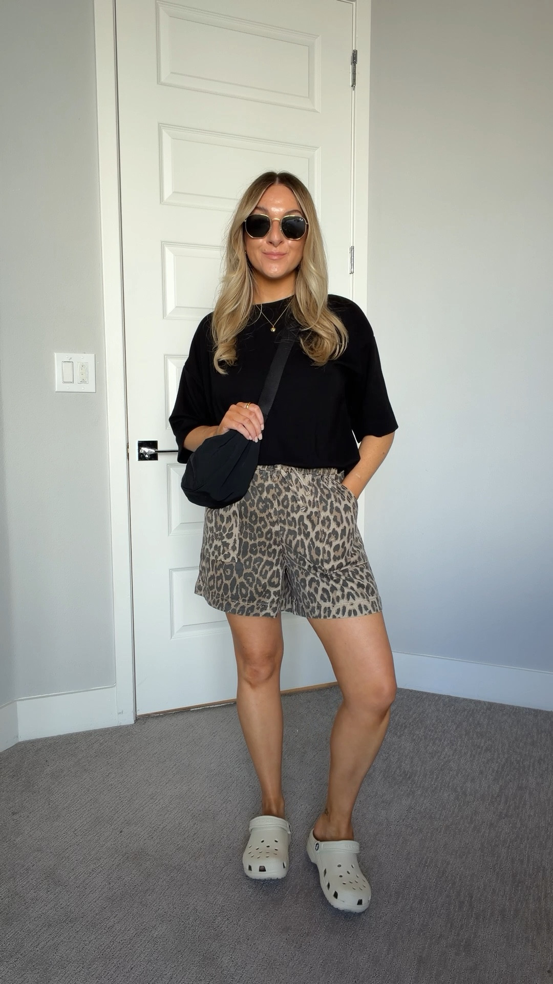 Disney park day OOTD
leopard shorts are currently on offer! I wear an 8- if you’re between sizes size up! 

#LTKspring #LTKtravel #LTKsale