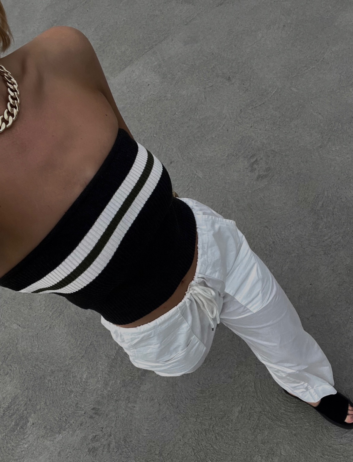 the most perfect parachute pants to exist

top: wearing size 2
pants: wearing size 4

#LTKunder100 #LTKSeasonal #LTKFind