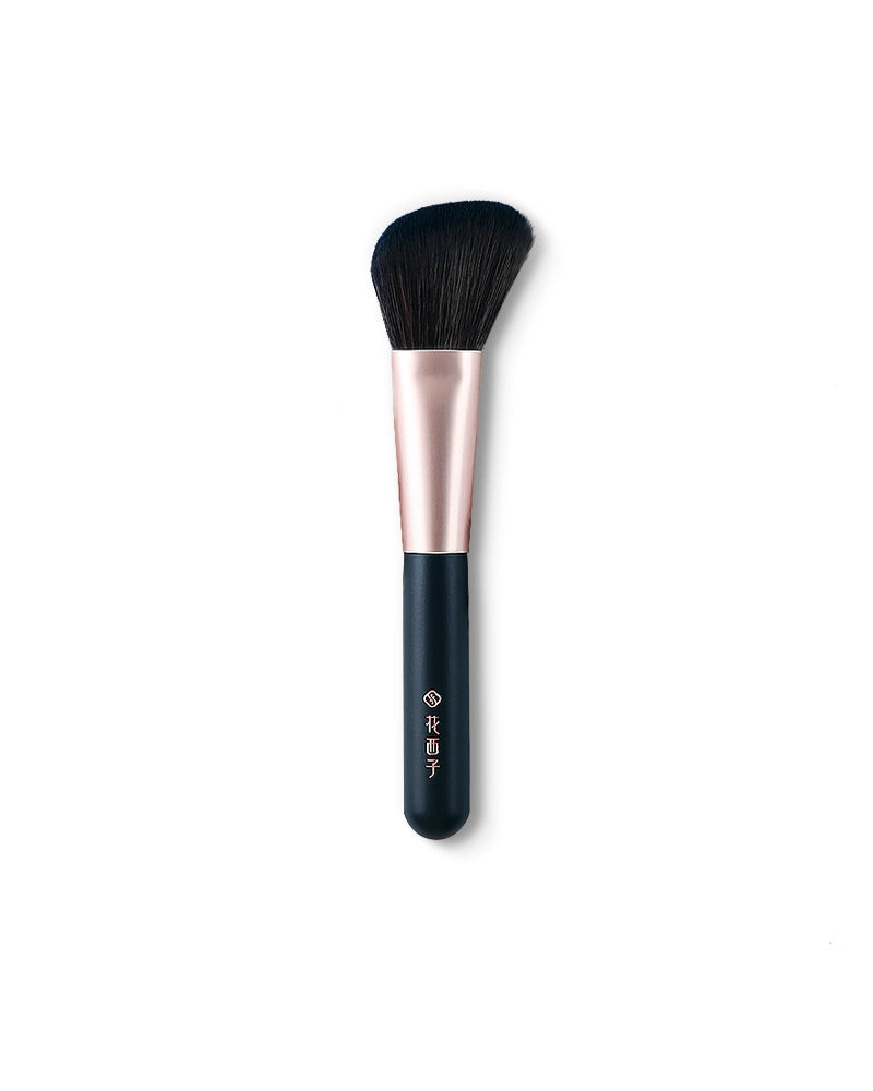 Soft Blooming Contour Brush | Florasis Partnership Program