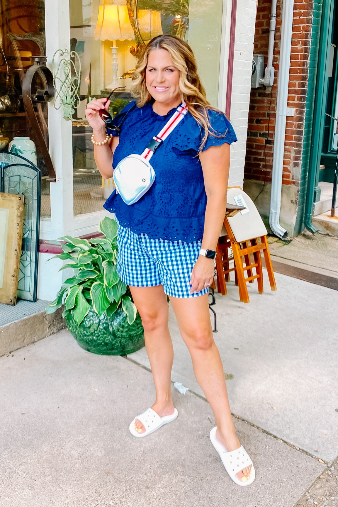 If you need comfy flip flops….THESE are the shoes for you! Fit tts and your feet will thank you ❤️

#LTKFind #LTKshoecrush #LTKSeasonal