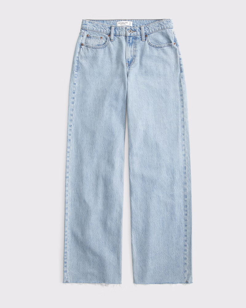 Abercrombie & Fitch Women's Low Rise Ultra Loose Jean in Light Wash - Size 32 SHORT | Abercrombie & Fitch (US)