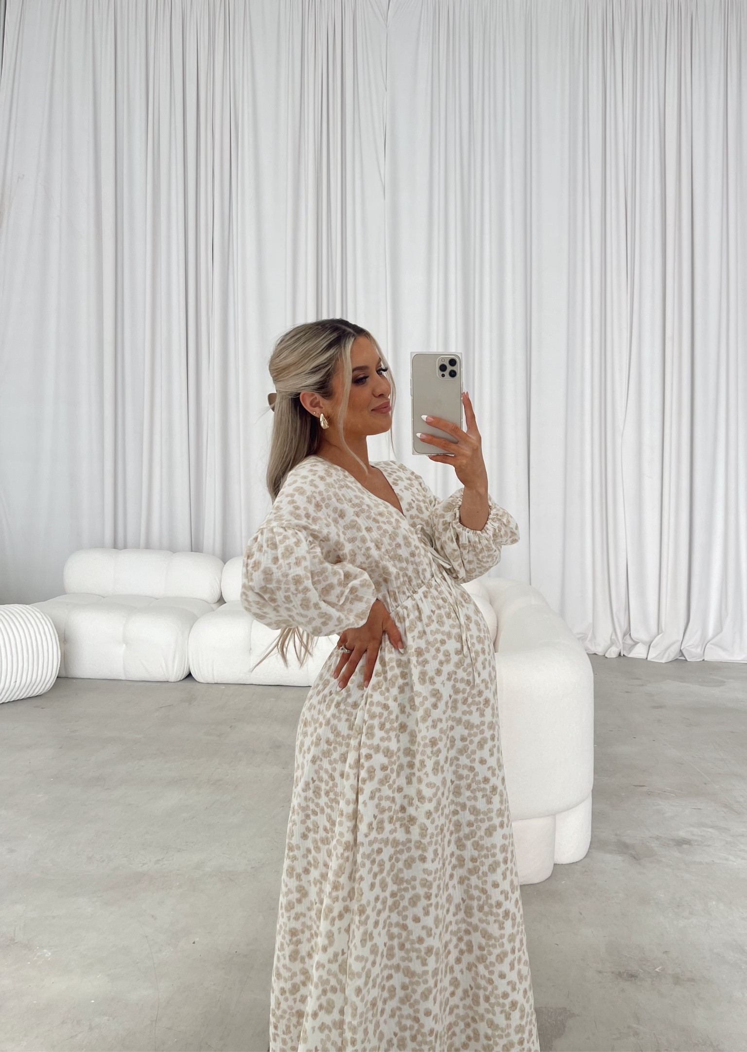 the most gorgeous neutral dress !!! 🤎 oh and it has pockets !!!

wearing a size x-small, currently 38 weeks pregnant + i am 4’9

bump friendly dresses, maternity dresses, mommy to be, gifts for her, gifts for the new mama, easter dresses, spring dresses, shop worth collective, petite fashion, petite maternity fashion, petite dresses, dresses, neutral dresses  

#LTKBump #LTKStyleTip #LTKPetite