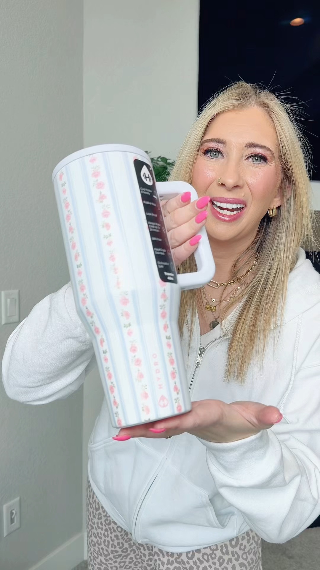 Obsessed with the primrose Hydrojug traveler!!! It’s just so pretty!! 

#LTKMothersDay #LTKHome #LTKmomlife