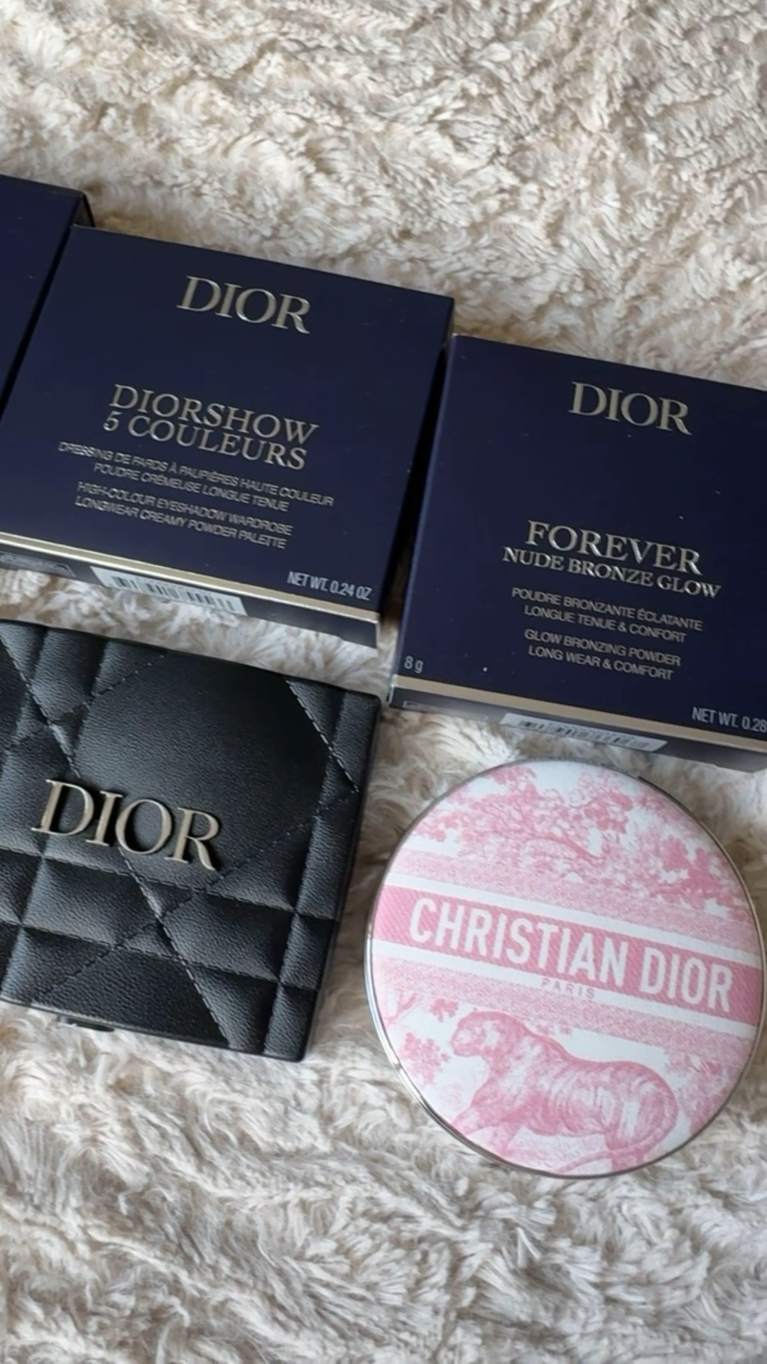 A few new pieces from Dior beauty that are classic and girly ✨  

The updated cannage design on the eyeshadow case is such a beautiful touch — classic and very Dior, but still understated enough to feel effortless.  

Also obsessed with this limited edition compact featuring the Toile de Jouy design. The pink colourway is too cute!

A perfect mix of practical everyday makeup and luxe packaging🖤
Items linked at my @shop.ltk  page - shopltk.com/explore/purseonfleek
.
.
.
.
.
#diorbeauty, #luxurymakeup, #diorcannage, #toiledejouy, #makeupaesthetic  

Dior makeup, Dior cannage eyeshadow case, Dior toile de jouy compact, luxury beauty, feminine makeup aesthetic, everyday luxury makeup, designer beauty products, Dior compact, high end makeup
