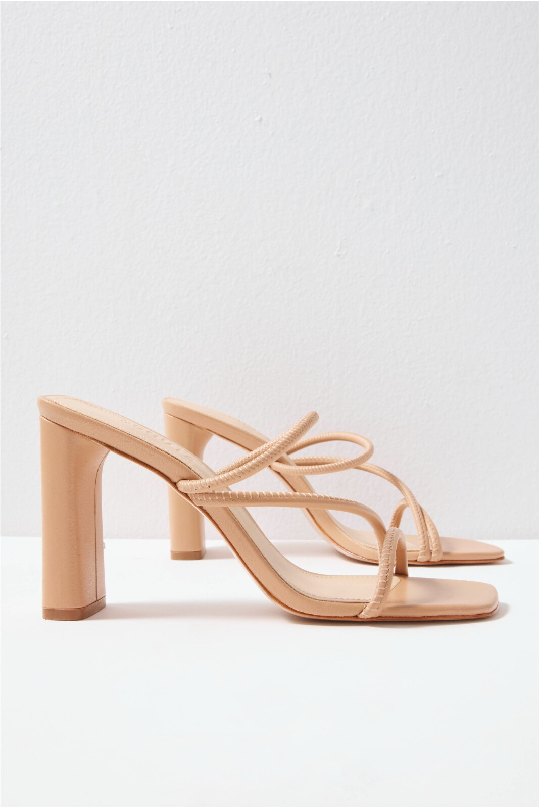 Chessie Heel | Evereve