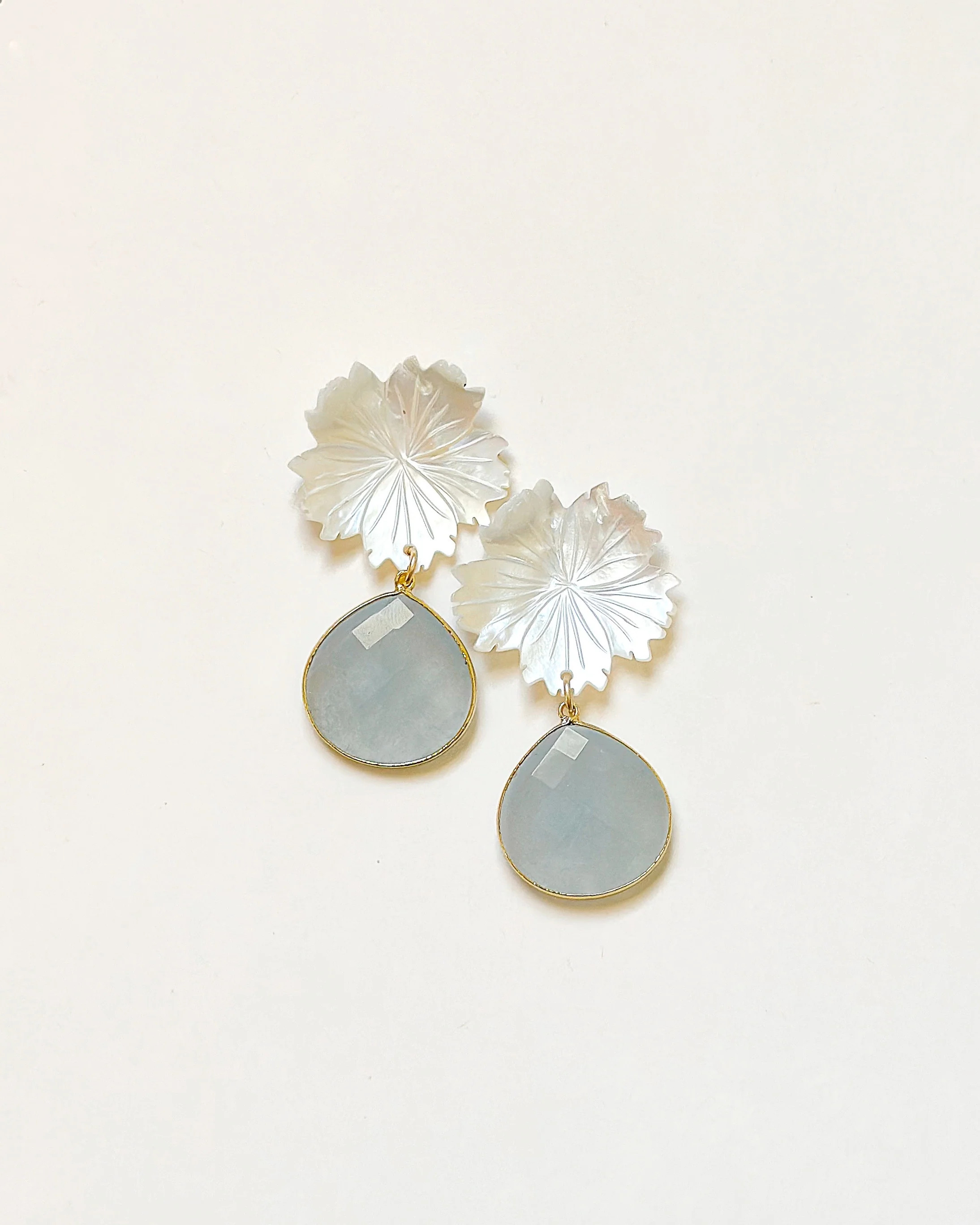 Shell flower +Baby Blue drop | Vivian Drew