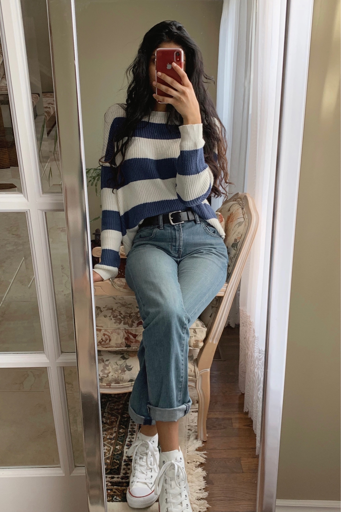 Casual jean outfit, school outfit

Comfy everyday jeans, boyfriend jeans, slouchy jeans, vintage jeans, converse, belt, comfy jeans, retro jeans 

#LTKSeasonal #LTKworkwear #LTKstyletip