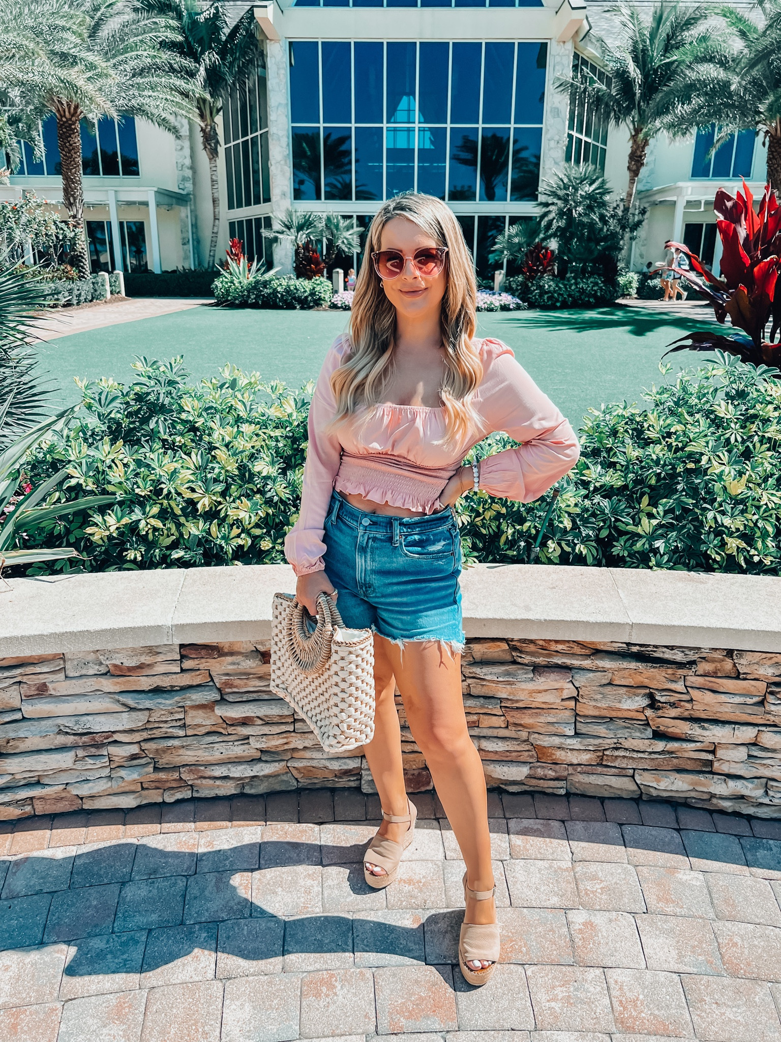 Weekend lunches by the water on my mind! 🌊☀️🥵🙏🏼😫

#LTKswim #LTKunder50 #LTKSeasonal