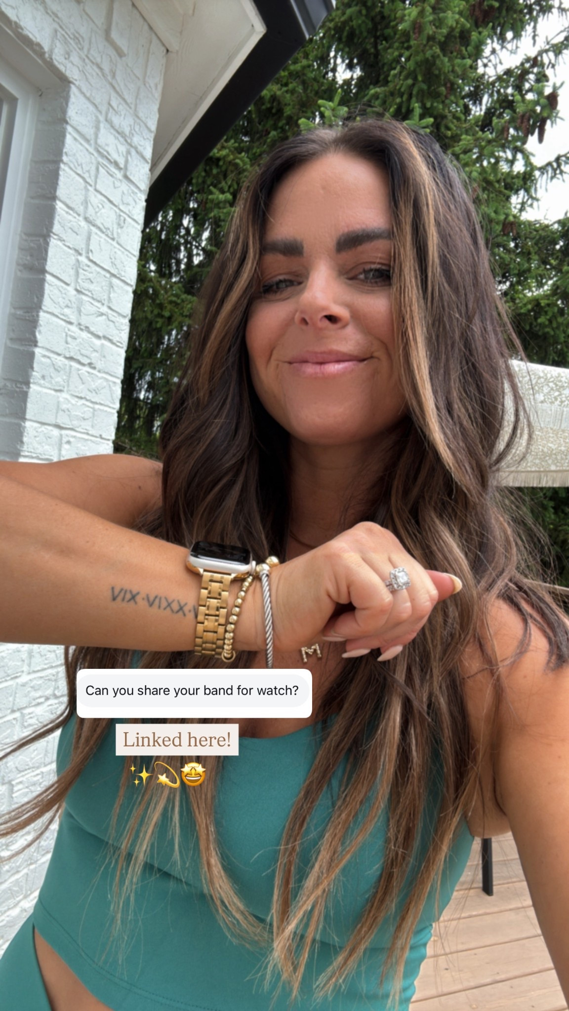 Apple Watch 
Aerie tank


#LTKStyleTip #LTKFindsUnder50 #LTKSaleAlert