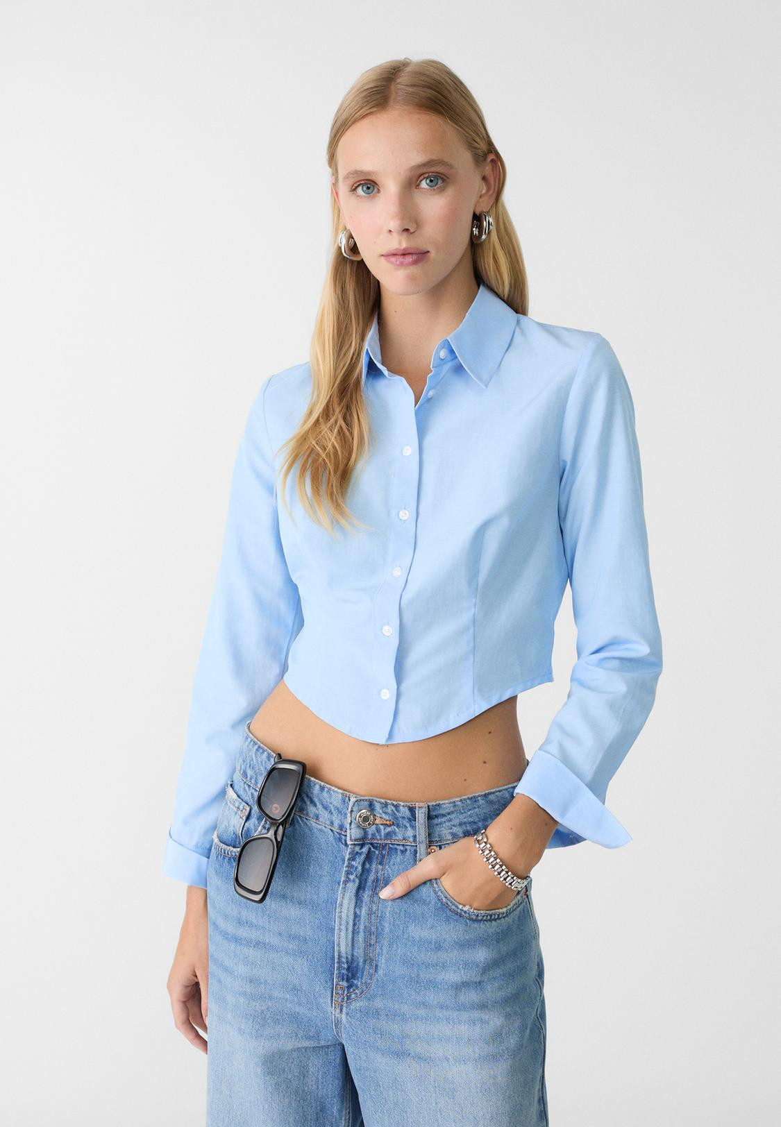 Kurzes Basic-Hemd - Hemden & Blusen für Damen | Stradivarius Deutschland | Stradivarius DE