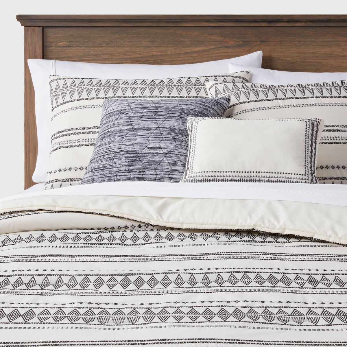 5pc Woven Diamond Stripe Comforter Set Cream/Black - Threshold™ | Target
