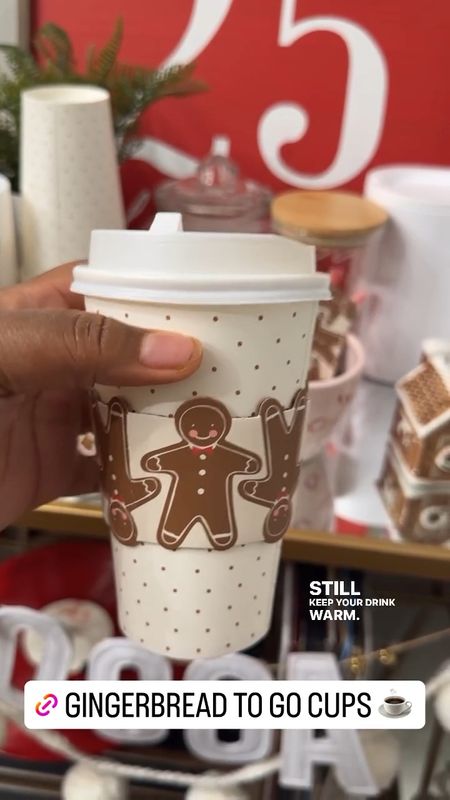 Holiday Hot Cocoa Bar for Christmas, Christmas to go cups, gingerbread cups