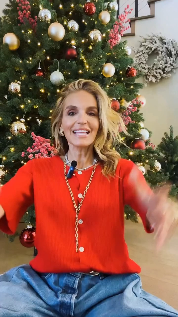 Holiday gifting day 1!

#LTKFindsUnder50 #LTKHoliday #LTKGiftGuide