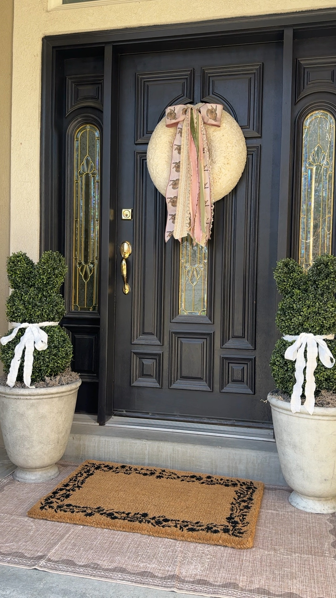 Spring and Easter front porch decor 

#LTKfindsunder50 #LTKhome #LTKSeasonal