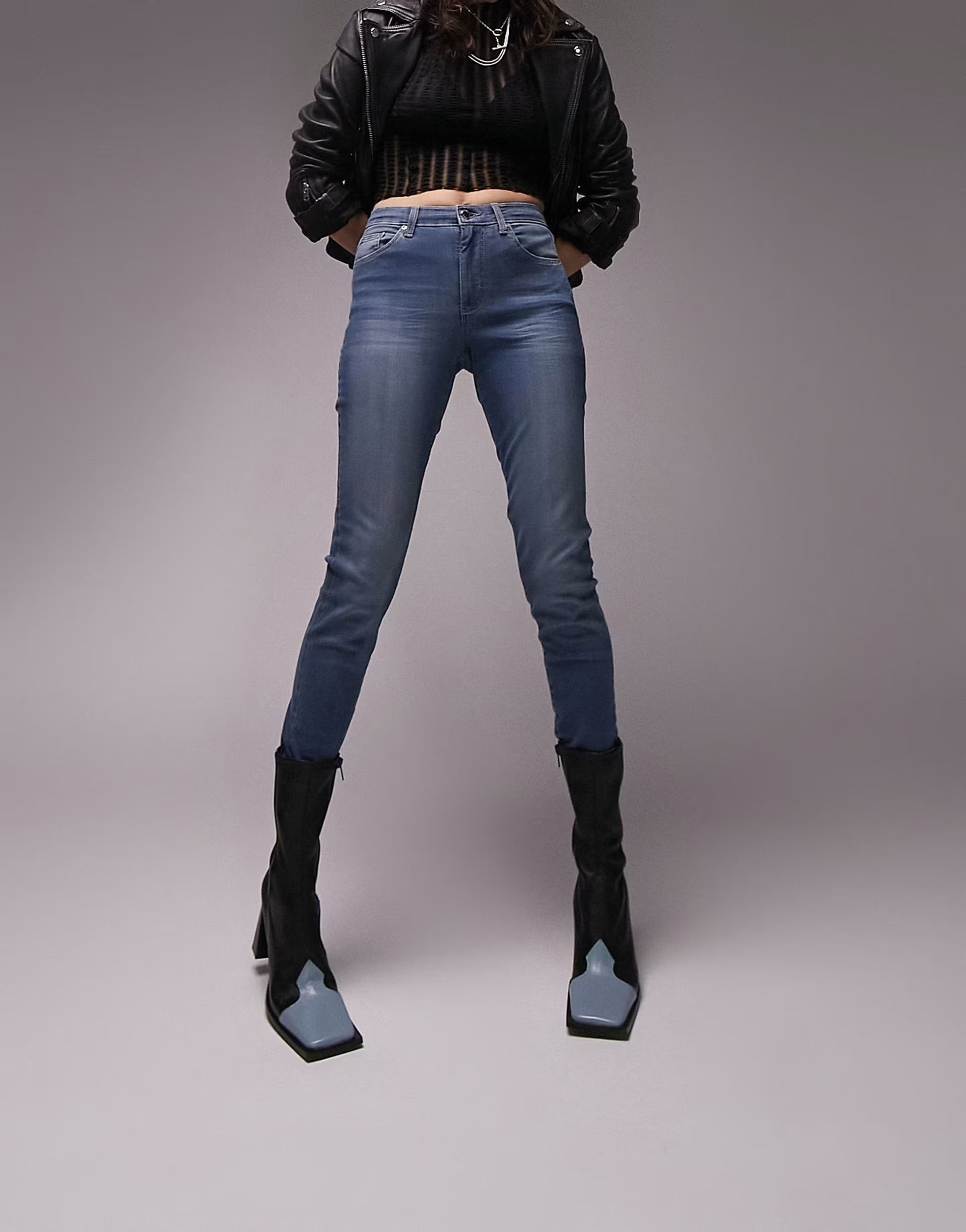 Topshop Leigh jeans in mid blue | ASOS (Global)