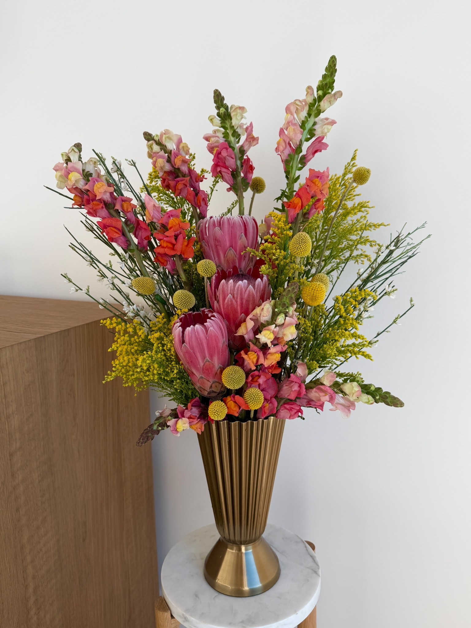 Vase linked! #kathleenpost

Floral arrangements, flower vase

#LTKSeasonal #LTKHome #LTKdayinmylife