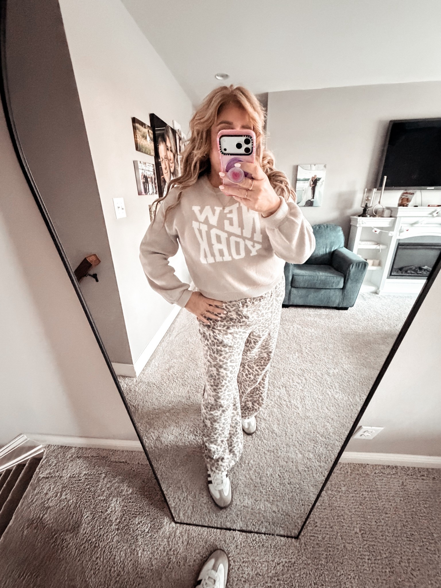 I got a bunch of compliments on my New York sweater today - and it’s on sale at Aerie today!Super lightweight for this spring and pretty much goes with everything! Here are a few of my favorite Aerie tops right now :)

Aerie spring outfits leopard neutral midsize work outfit teacher ootd

#LTKSaleAlert #LTKWorkwear #LTKMidsize