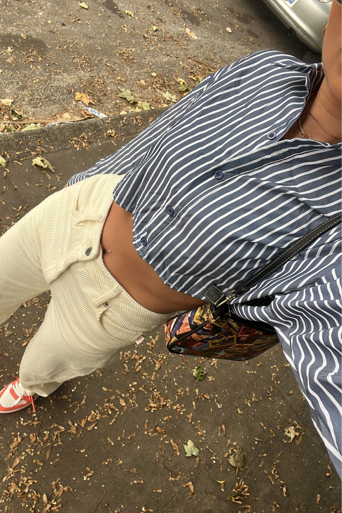 Striped shirt, cropped shirt, white jeans, superdry, PLT