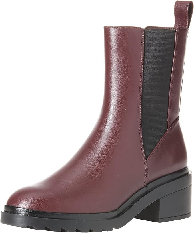 Amazon Essentials Women's Chunky Sole Chelsea Boot | Amazon (US)