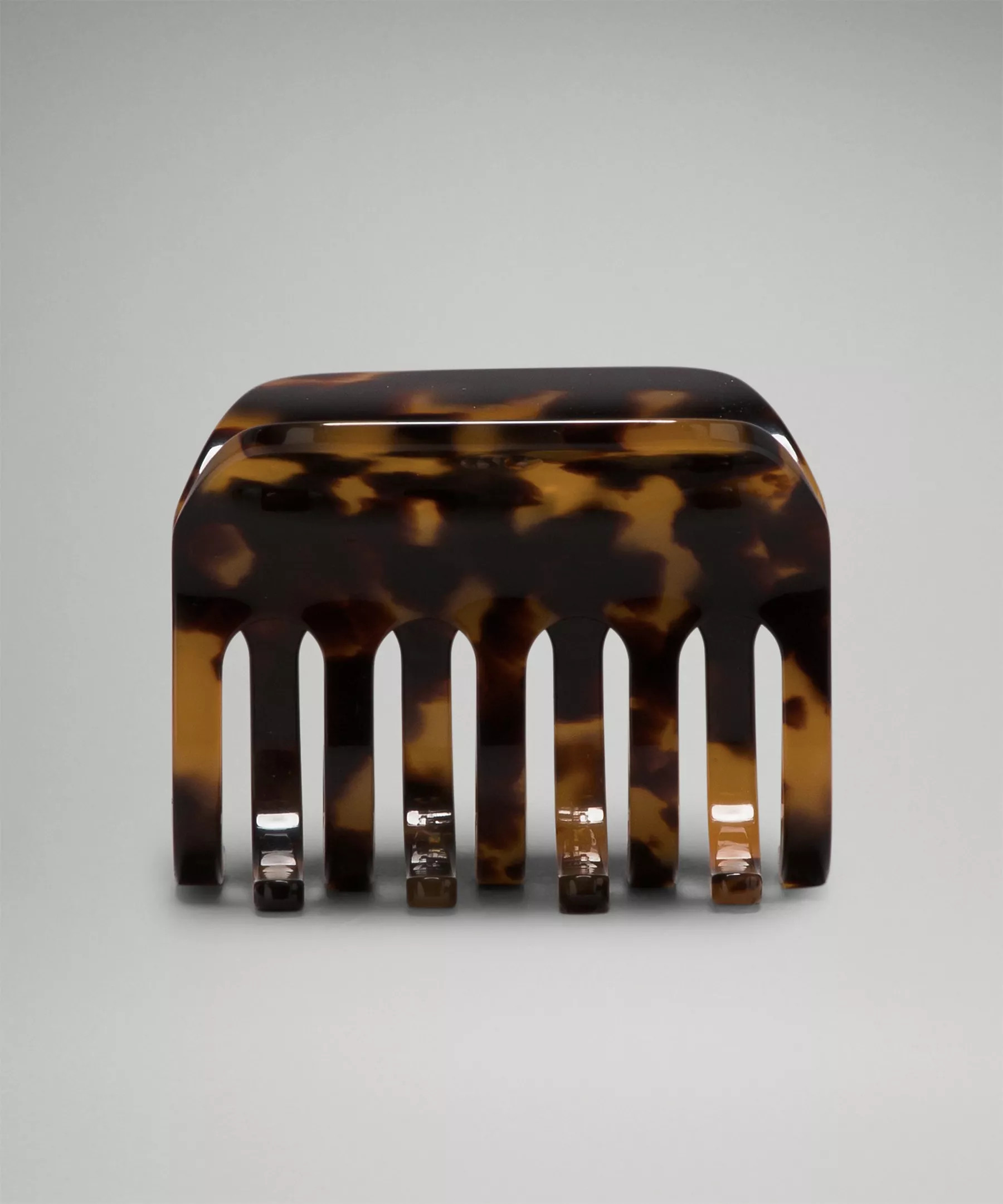 Criss-Cross Claw Clip | Women's Accessories | lululemon | Lululemon (US)