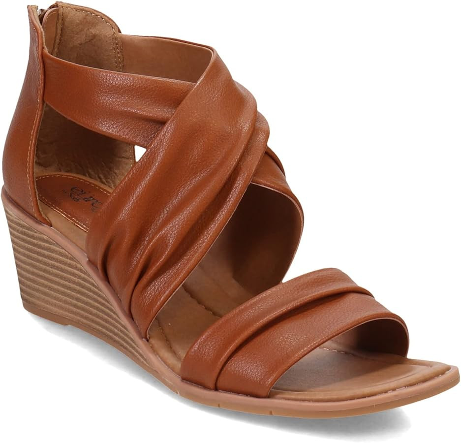 Eurosoft by Sofft Women's, Ginnifer Sandal | Amazon (US)