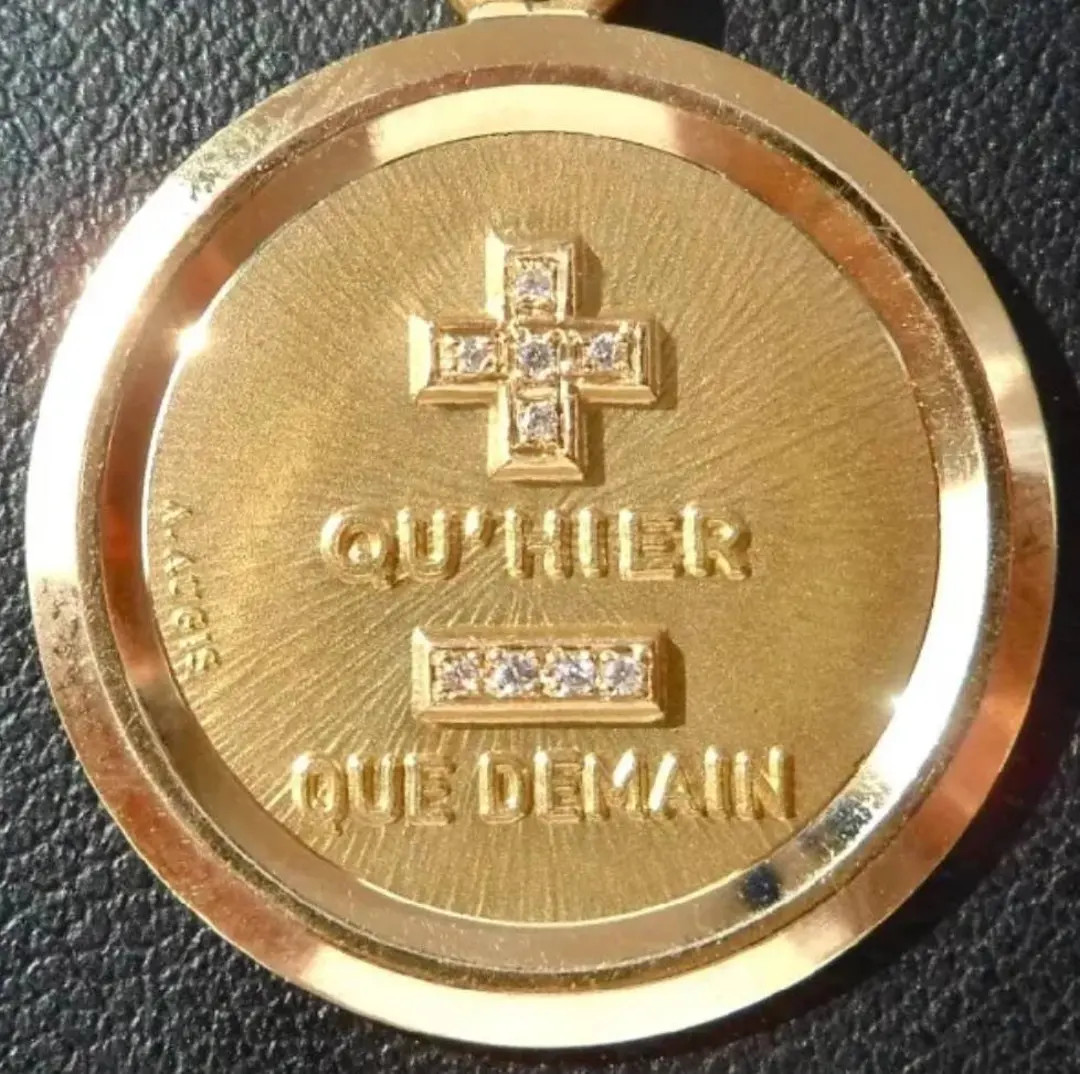 Vintage French ' Qu'hier Que Demain ' Charm Pendant / Love Token, Signed A.AUGIS, 18k Gold - Etsy | Etsy (US)