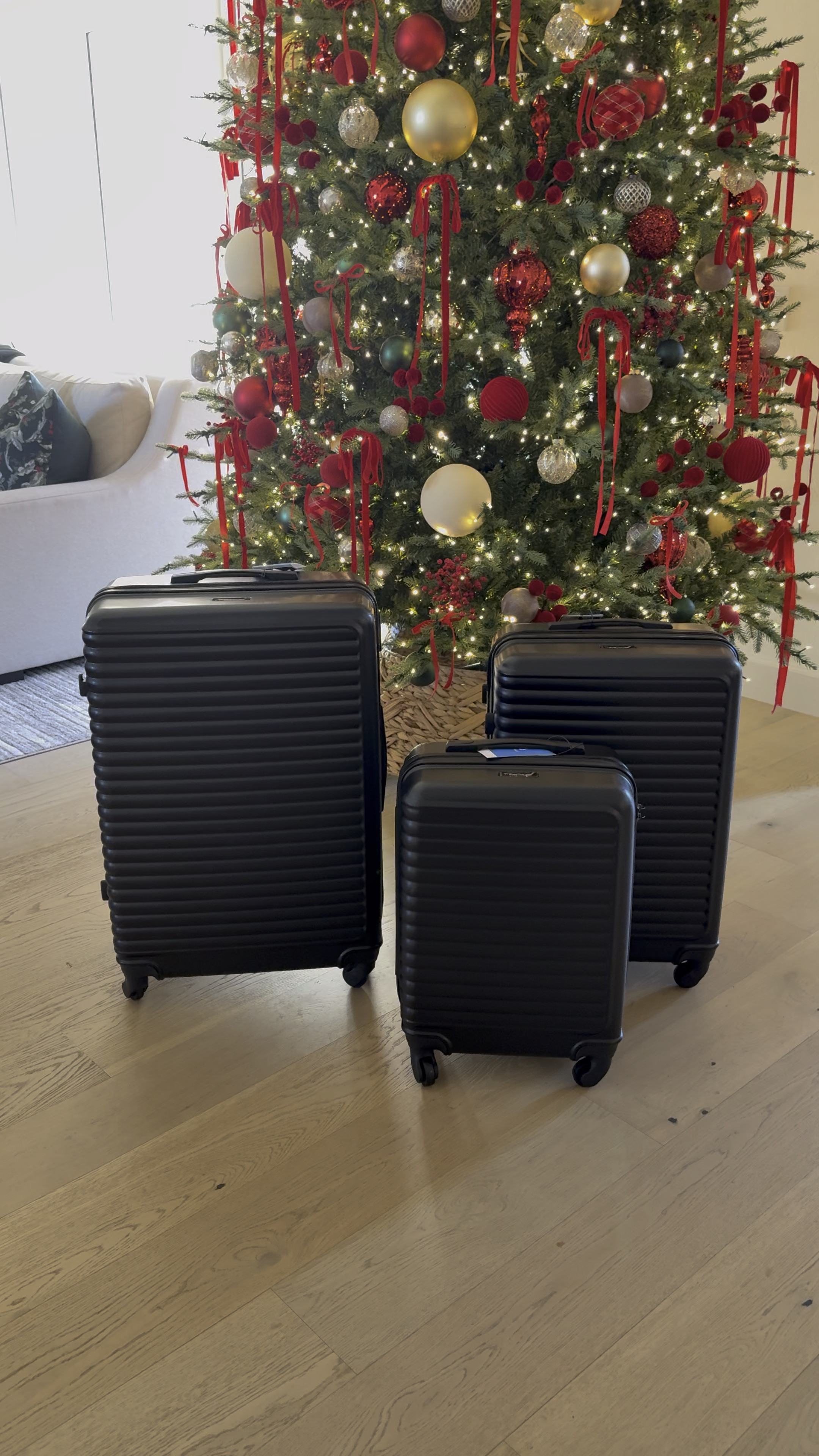 3 piece hardside luggage on sale for $85!
Excellent gift idea!!!



#LTKFindsUnder100 #LTKTravel #LTKGiftGuide