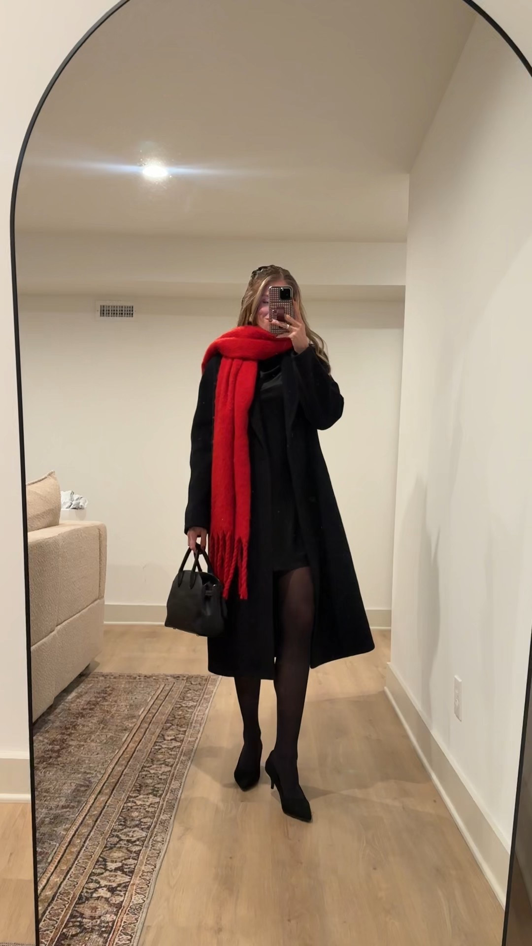 Medium in dress for bump 
Medium tall in wool coat. Already runs oversized but I sized up for thick layers


Aritzia, LBD, satin dress, holiday dress, black dress, bump friendly, tall girl friendly, holiday party outfit 

#LTKBump #LTKHoliday #LTKTall