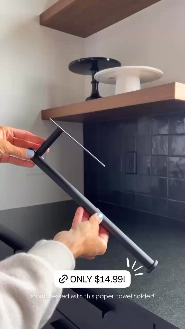 so impressed with this paper towel holder!