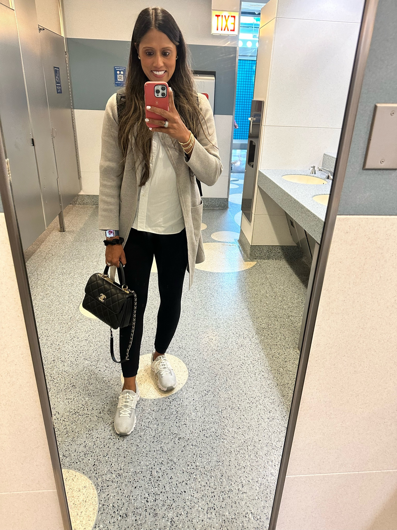 Airport bathroom selfie for a travel day to Vegas! Loving my cardigan from Amazon and my shoes are still on sale from Nordstrom 

#LTKShoeCrush #LTKxNSale #LTKTravel