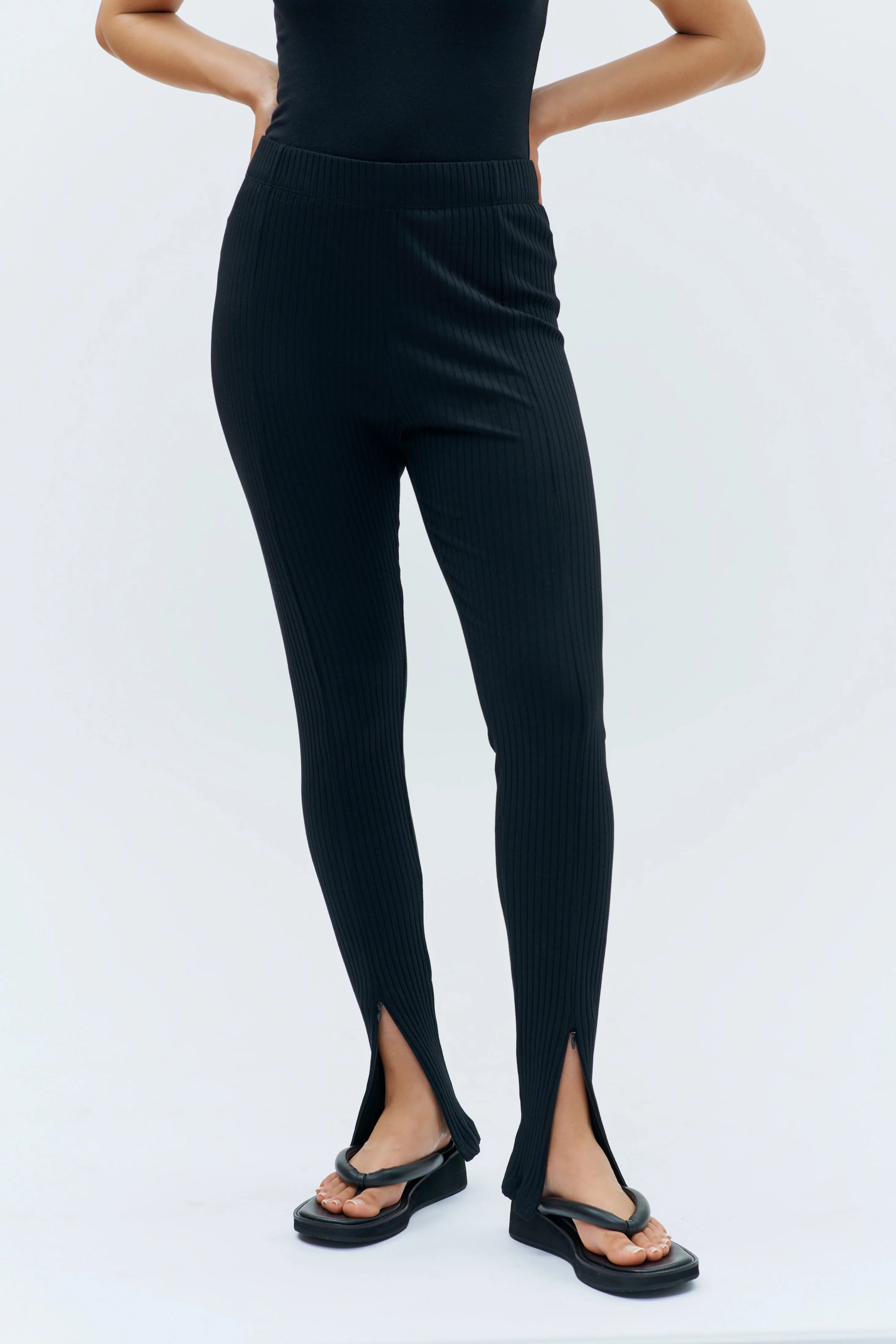 Ribbed Zip Flare Leggings | Kotn | Kotn