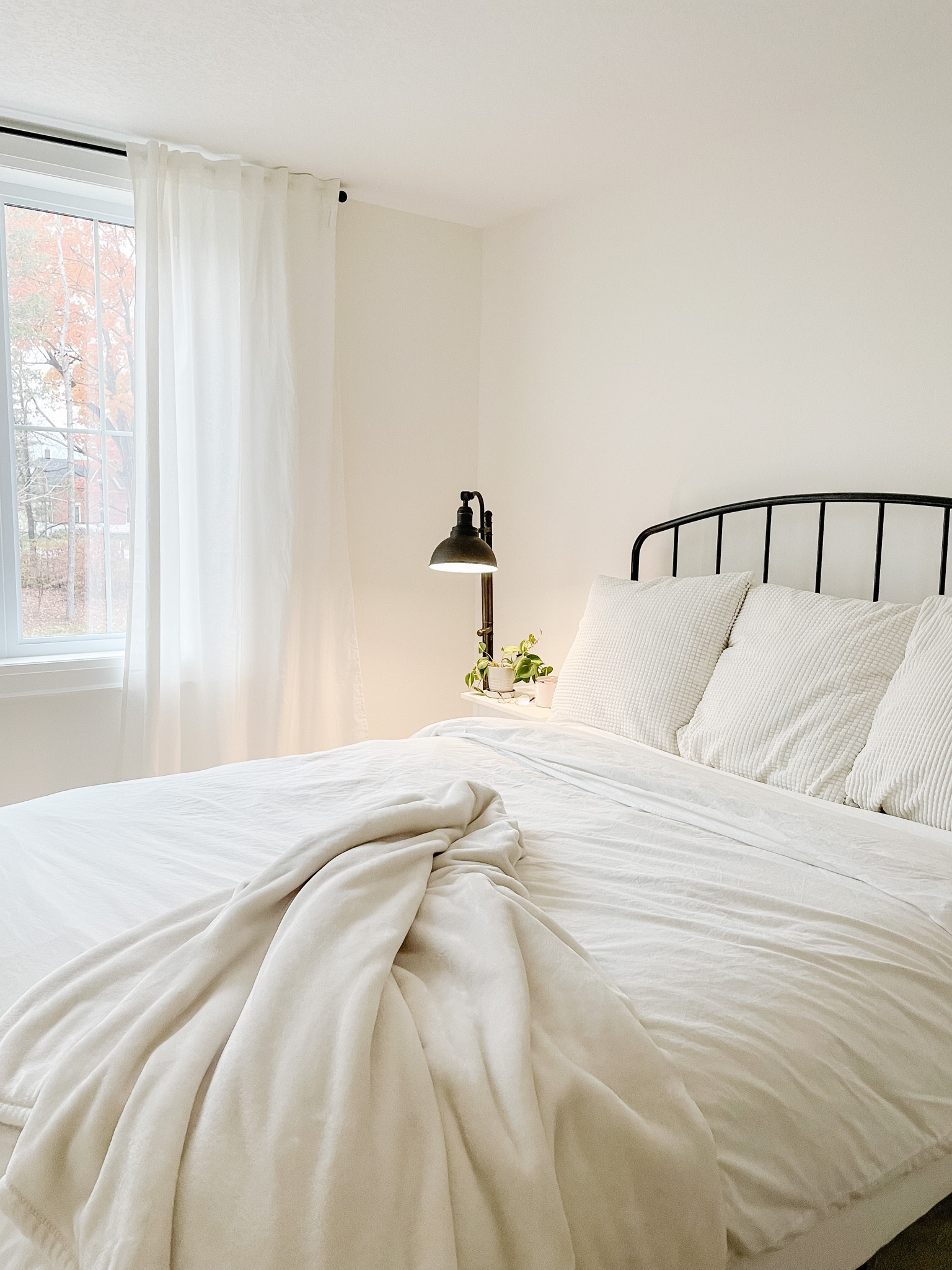 WHITE TEEN BEDROOM 
.
This is just the start but I’m loving it so far. A simple design can offer such beauty! 
.
Enjoy these finds! The headboard is on sale now! 

#LTKhome #LTKsalealert #LTKkids