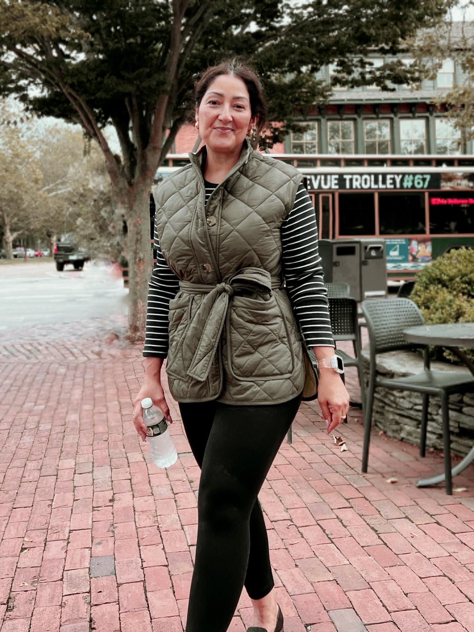 Fall outfit ideas. #walmartfinds Fall style. Vests. 

#LTKSeasonal #LTKfindsunder50 #LTKstyletip