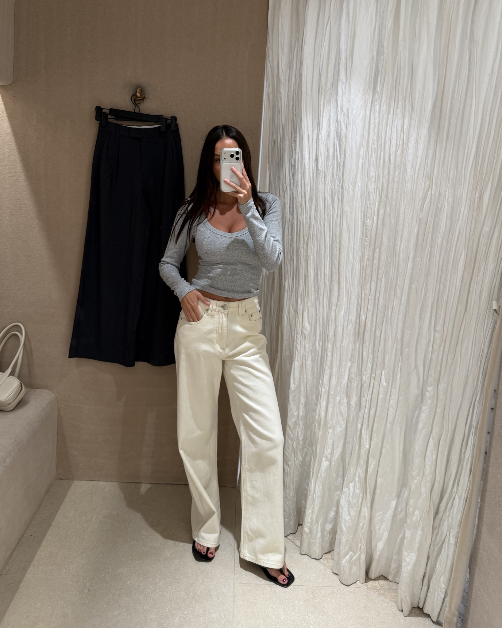 My favourite jeans now come in this colour way 

#LTKaustralia #LTKautumn #LTKpetite