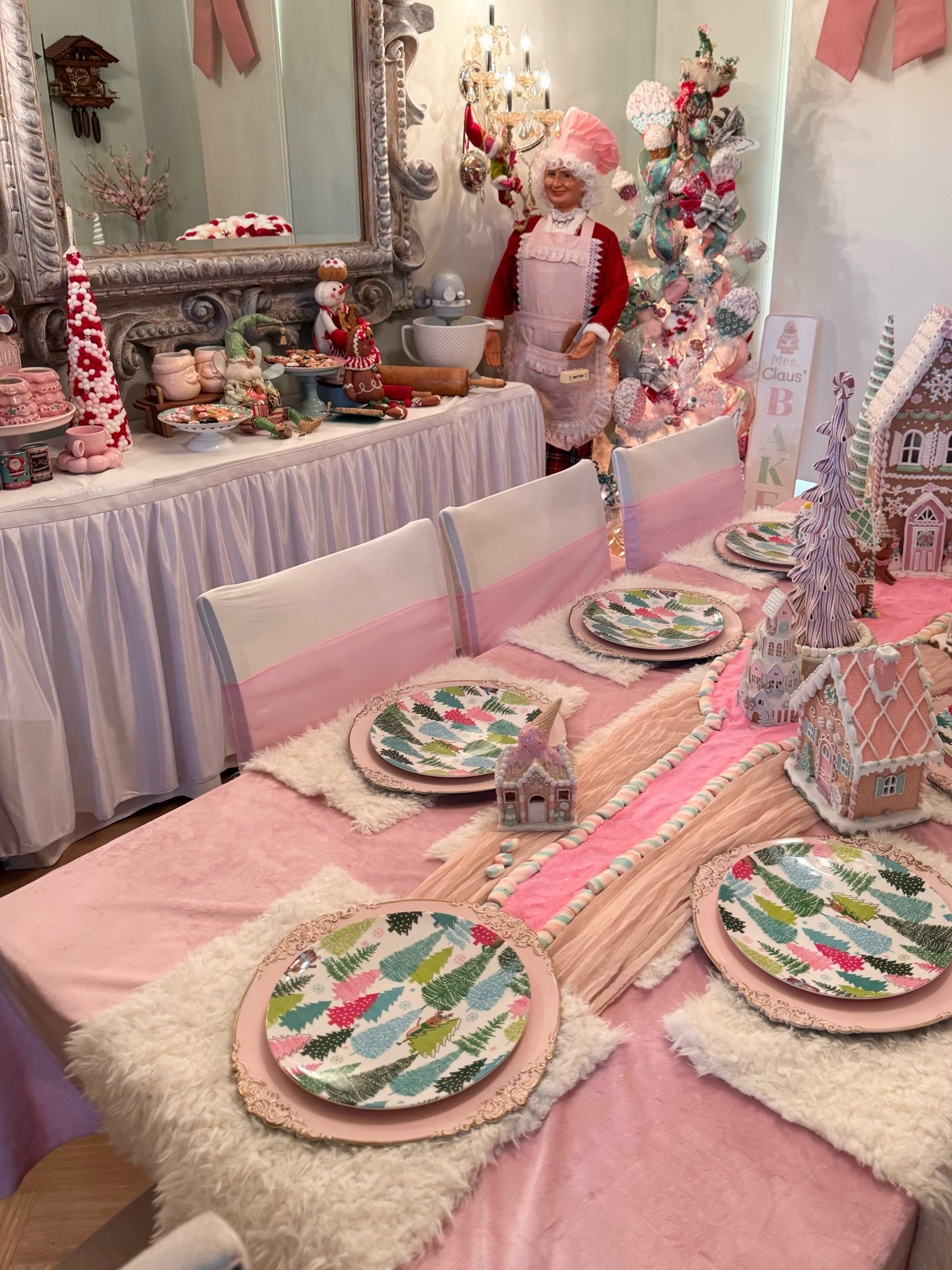 Ms Claus Pink Christmas 

#LTKHoliday