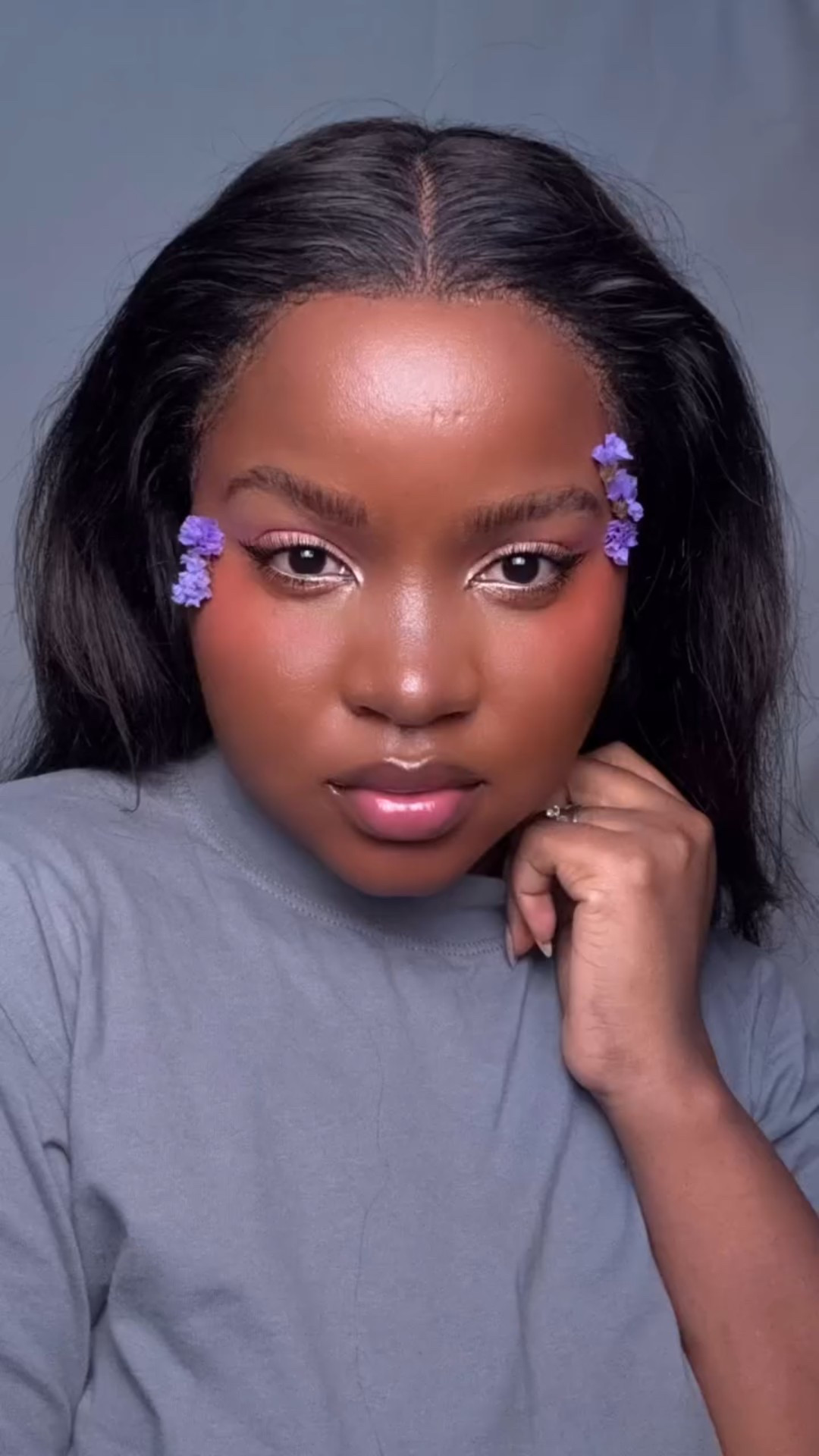 Vamos colocação de lace front hoje, para iniciantes! 

#tutorial #lacefronts #peruca #perucawig #wig #perucalacefront

Comente SHOP abaixo para receber uma mensagem eletrônica com o link para comprar todos os produtos na minha LTK ⬇ https://liketk.it/5c7NS #ltkbrasil #ltkbeleza

#LTKbeleza #LTKbrasil