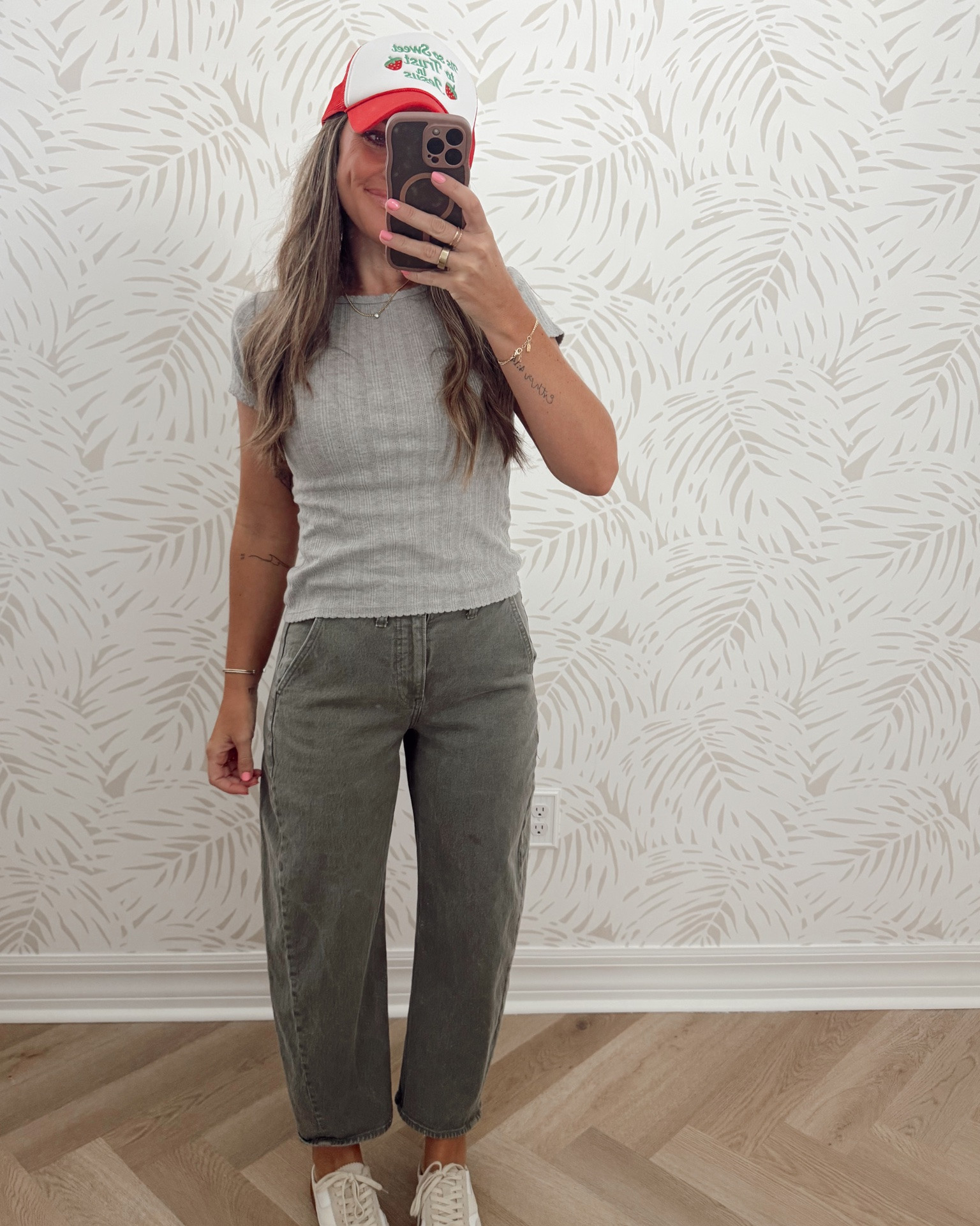 3 intro to fall pants I ⭐️highly⭐️ recommend! Wearing a 0/25 SHORT in the barrel (down a size), XS reg (down) in the trousers & 2/26 reg (true size) in the drawstring denim. Lots of ways to wear these now and layer with later too! And they can be worn for workwear or casual :) 

Teacher outfit
 Business casual 
Workwear
Work Outfit
Mom life 
Mom outfit
WFH outfit
SAHM 
Travel outfit