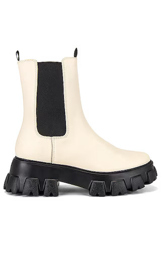 Brooks Boot in White | Revolve Clothing (Global)