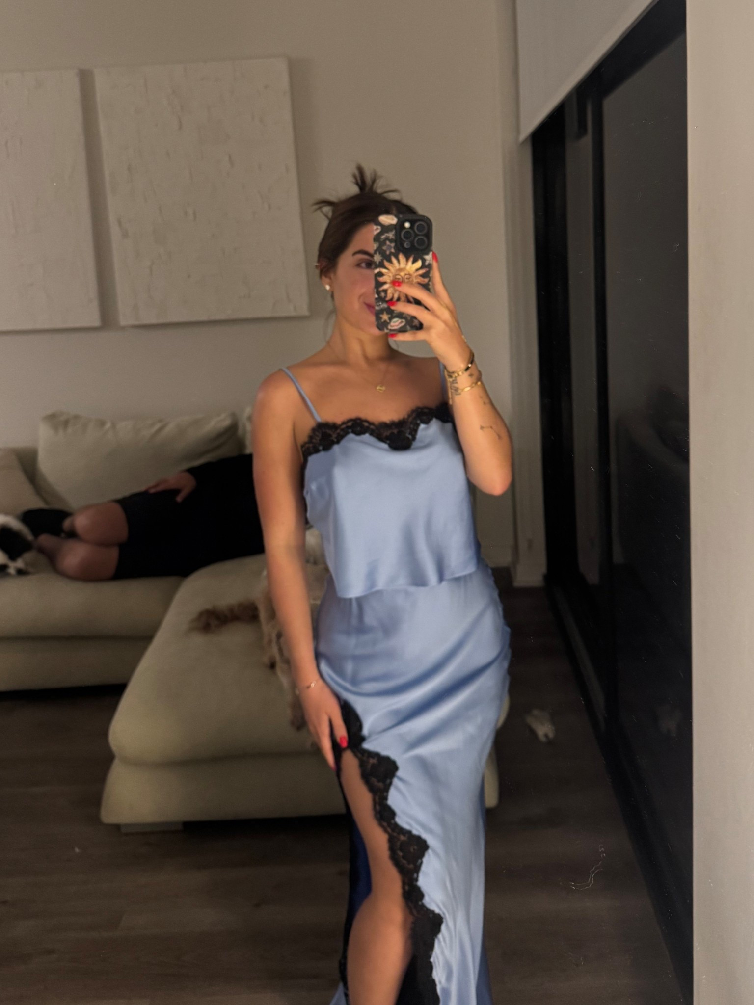 Stay at home wifey but make it sexy ✨🪽 with Victoria Secret

#LTKStyleTip #LTKFindsUnder100 #LTKWatchNow