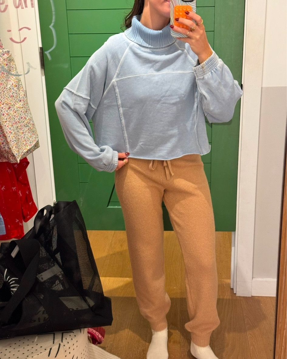 2 of my fav aerie products in new colors✨ I have these pants in another color and have worn them SO much 

top: small
joggers: XS

sweater, loungewear, pajamas, waffle knitt

#LTKGiftGuide #LTKSaleAlert #LTKSeasonal